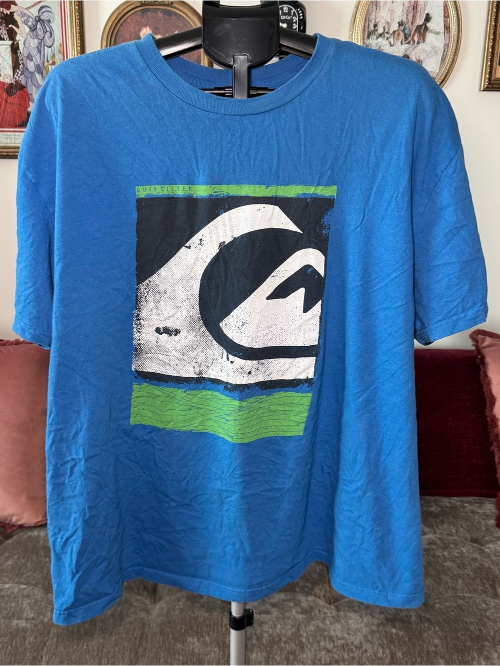 Quiksilver Men’s Teal Blue Graphic Logo Tee with Green Accents